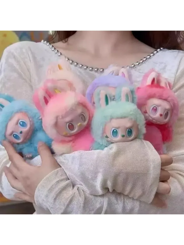 2025 Ledakan Besar Kualitas Tinggi Tiga Generasi Seri Wajah Vinil Liontin Gantungan Kunci Hadiah Kejutan Aneh