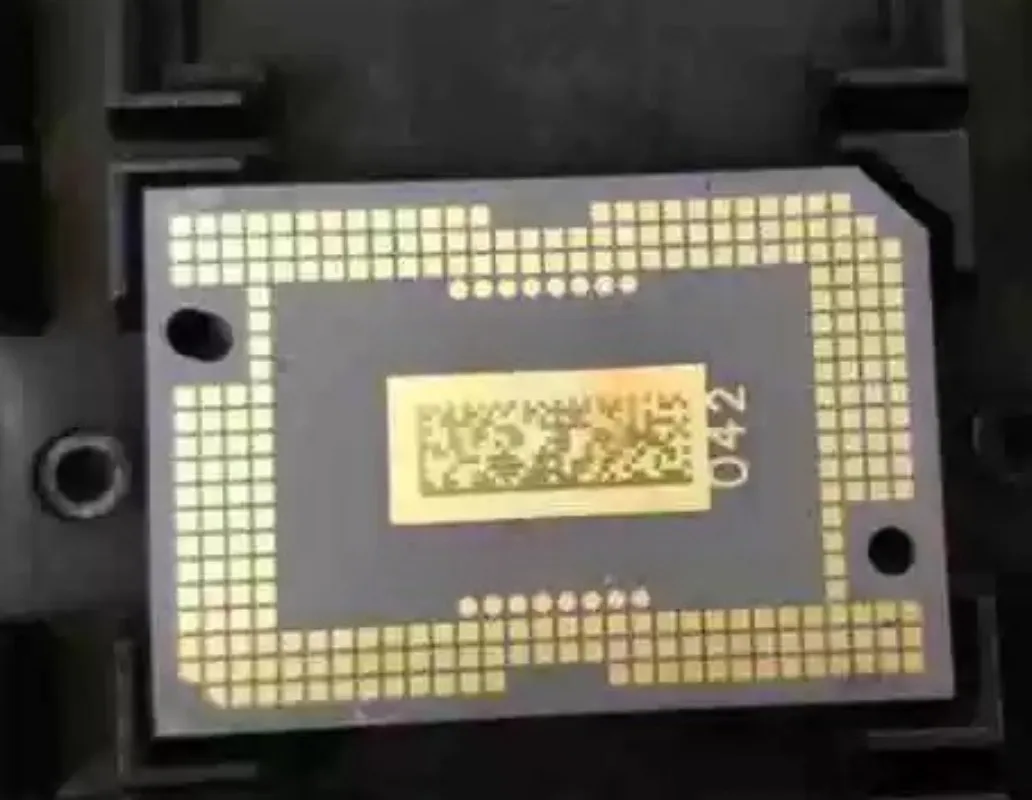 High‑grade Projector Spare Imaging Chip, Maintenance Component For Household Projection Machine