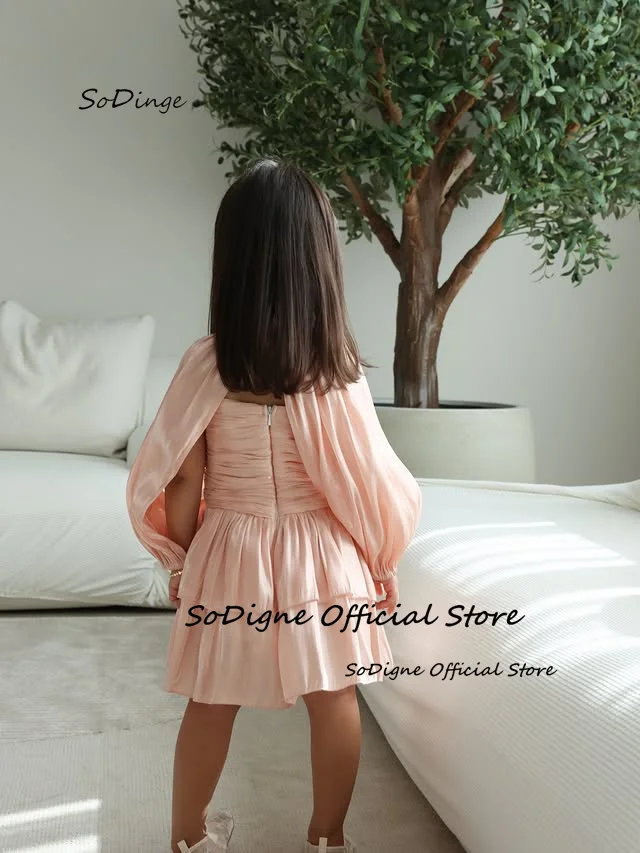 abito-da-damigella-sodigne-a-trapezio-in-raso-lucido-a-maniche-lunghe-elegante-per-feste-comunione-bambina-2026-personalizzabile-﻿