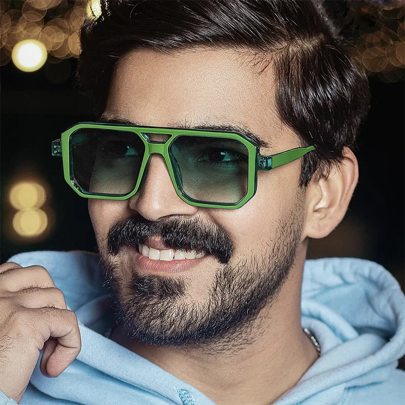 KLASSNUM الرجال النظارات الشمسية 2025 الاتجاه مربع نظارات شمسية سايبر بانك UV400 ظلال واقية أصفر أسود عدسة كبيرة العدسة جديد