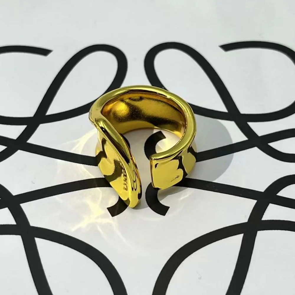 2024 Spanien Mode Hohe Schönheit Unregelmäßigen Gold Geometrische Offenen Ring Paar Paar Ring Outdoor Zubehör Valentinstag Geschenk