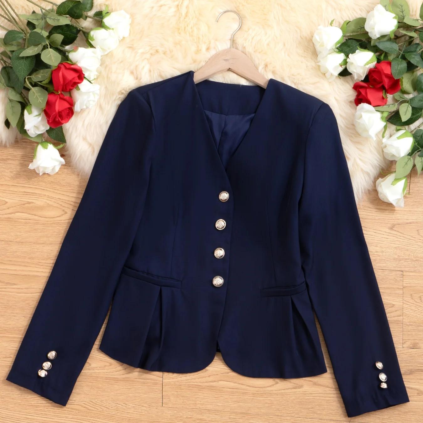 

Women's Black Pearl-Button Waist-Cinched Ruffled-Hem V-Neck Long-Sleeve Blazer Slim-Fit Versatile for Work/Daily Chic Outerwear