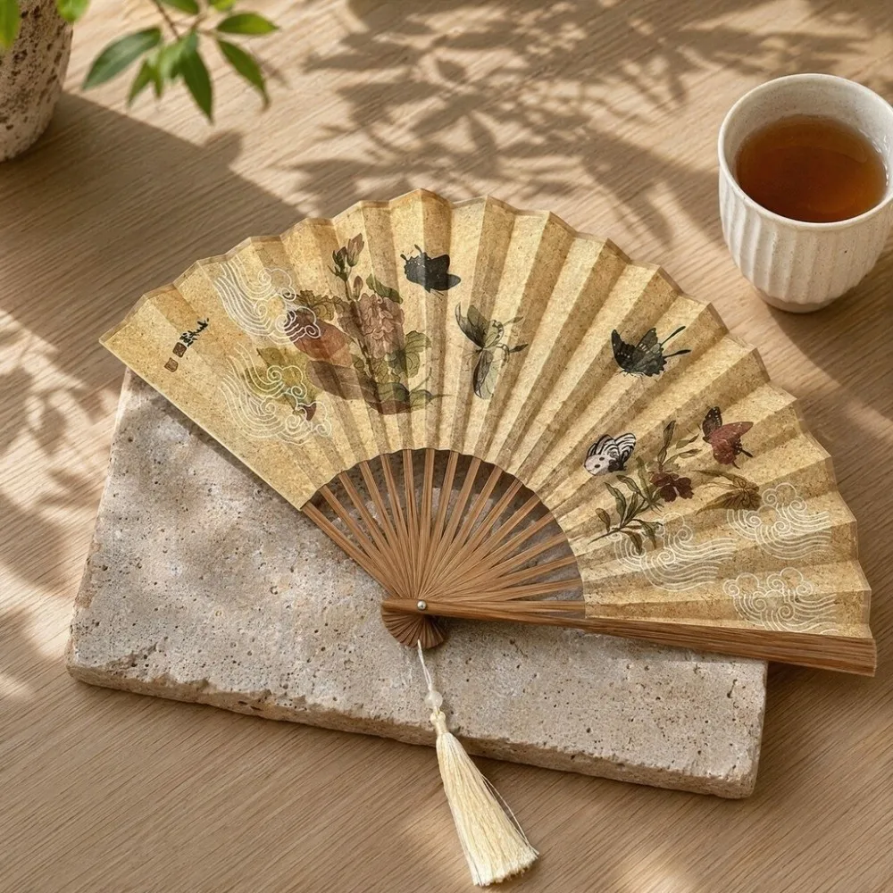 Silk Cloth Folding Hand Fan Double Sided Bamboo Frame Retro Handheld Fan Butterfly Cat Shell-Shaped Chinese-Style Shell Fan