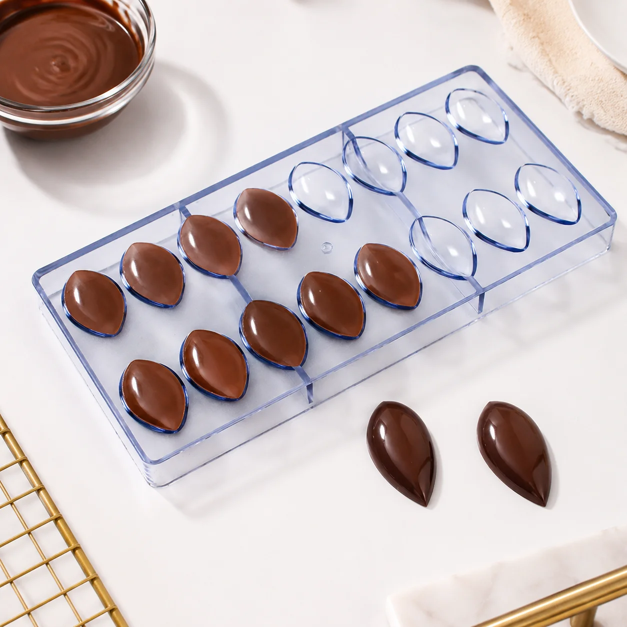 1Pc Polycarbonate Teardrop/Raindrop Chocolate Mold, Beginner Friendly Candy Bonbons Baking Mould