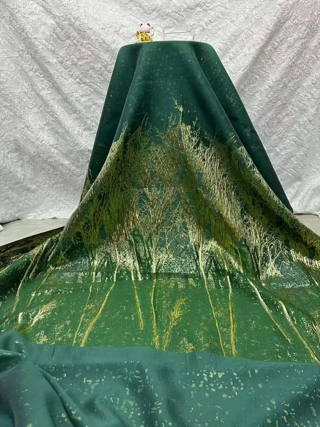 

2025 dark green fantasy forest, gold-plated silk thread intertwined natural beautiful dream fabric, party dress wedding dress