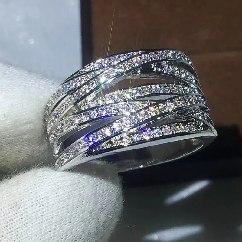 Huitan Moderner Damen-Fingerring, Kreuz-Design, voll gepflastert, schillernde CZ-Luxus-Kristallringe, Alltagskleidung, Modeschmuck für Frauen
