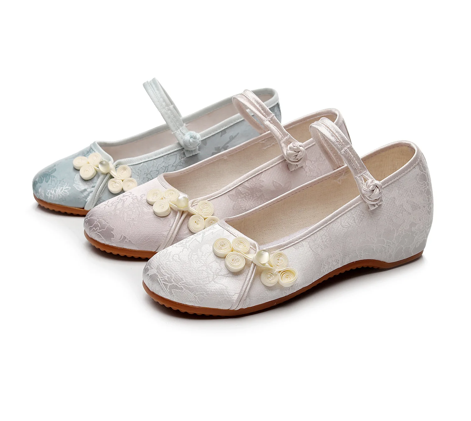 

Обувь Hanfu Весенне-летние традиционные тканевые туфли в Пекине с вышивкой в стиле дзен, женская обувь