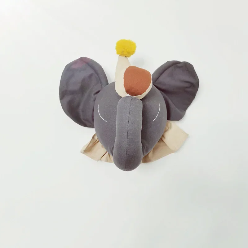 Décoration murale tête d'éléphant en peluche, jouet tête d'animal Adorable, excellent choix de décoration pour les chambres d'enfants et accessoire de séance photo pratique