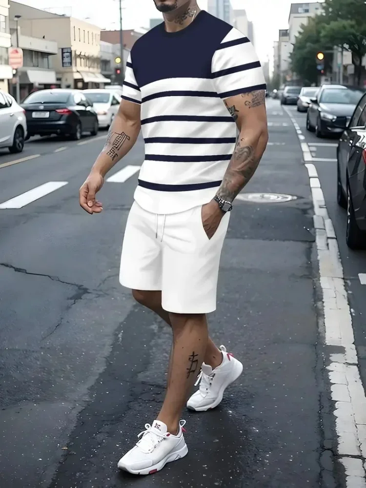

New Summer Men's Set Men's Street King Print T-Shirt Two-Piece Set 3D Printed Casual Wear Loose-Fit Crew Neck Beach Sports Set