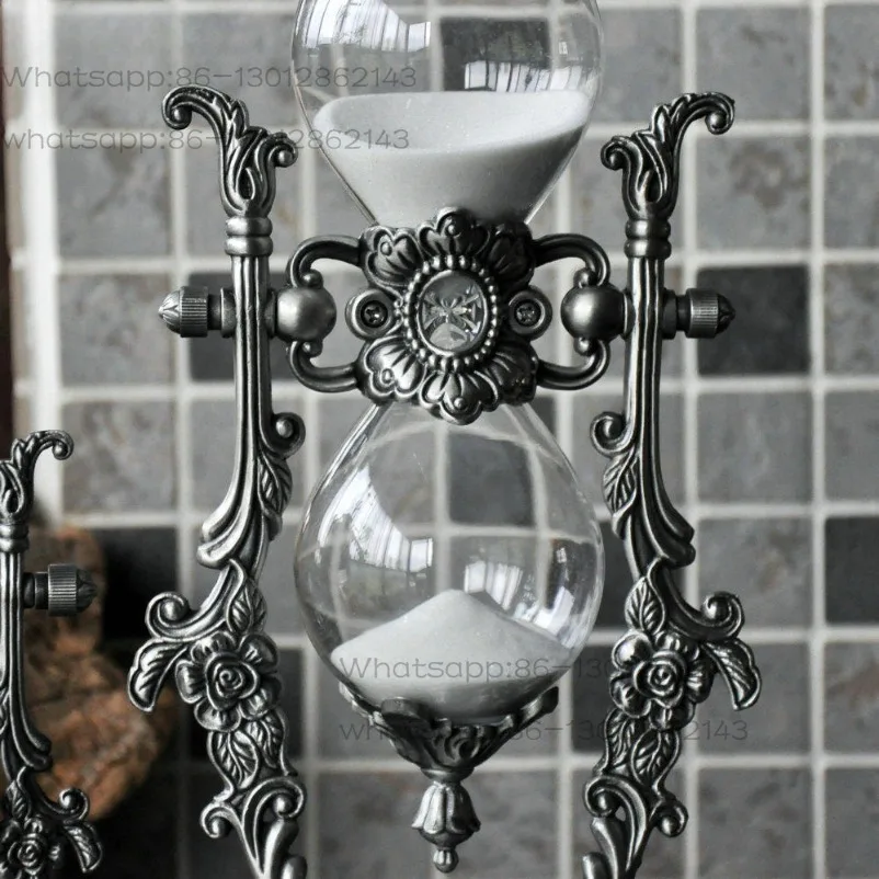 

Metal Hourglass Timer 15/30 Minutes Creative Ornament Home Decor Gift for Men and Girlfriends