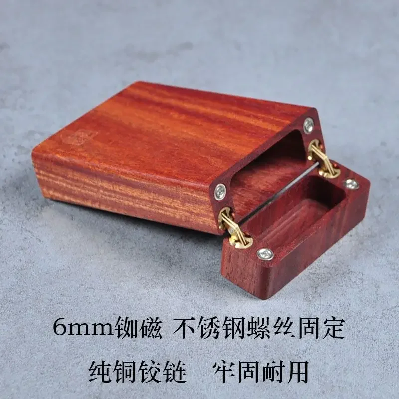 Handmade blood sandalwood solid wood cigarette box flip-top log natural environmentally friendly portable cigarette box