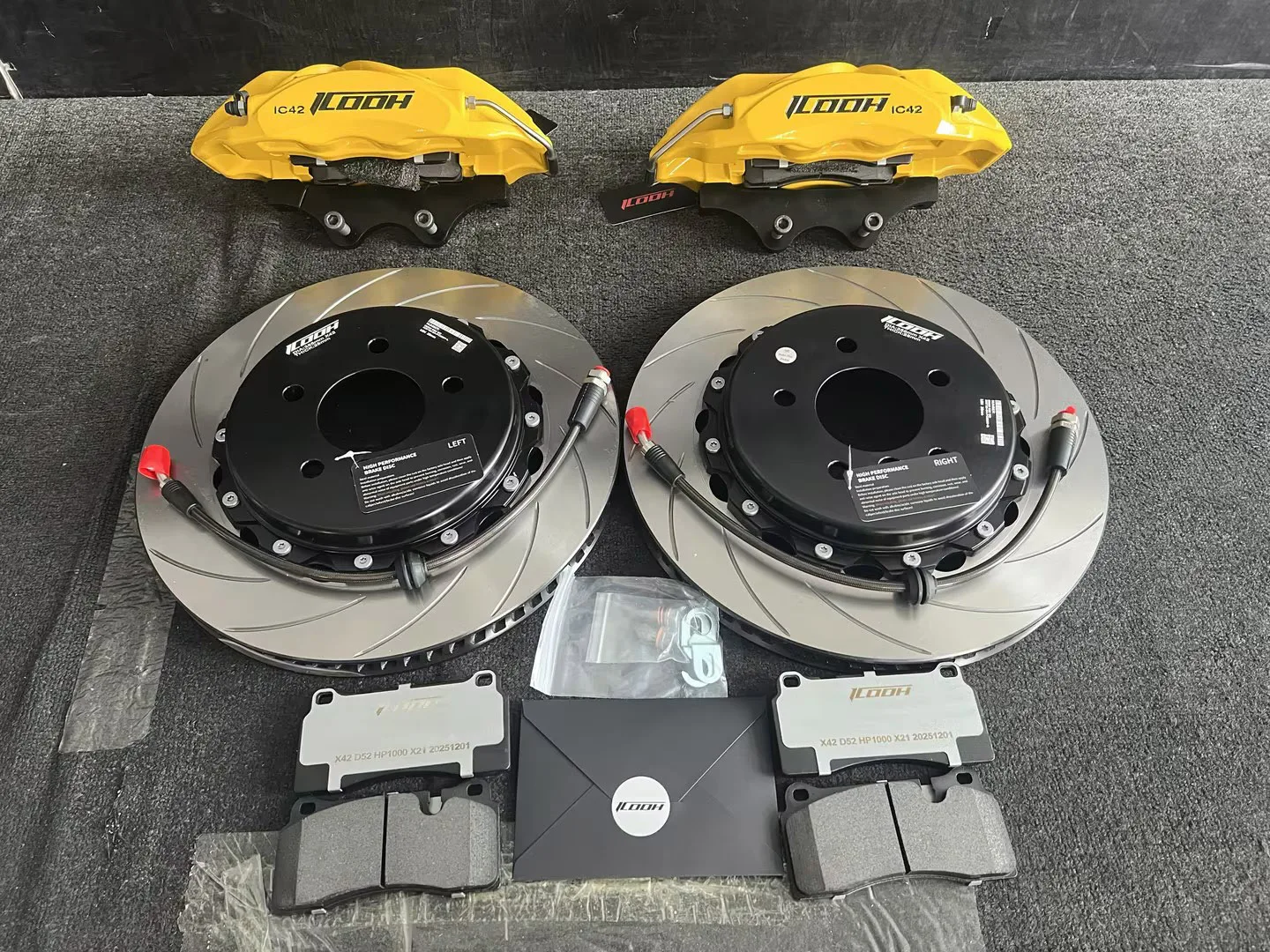 

ICOOH Aluminum Alloy 4 Pot Brake Caliper Carbon Ceramic Disc Rotor Kits for Nissan 350z、370z