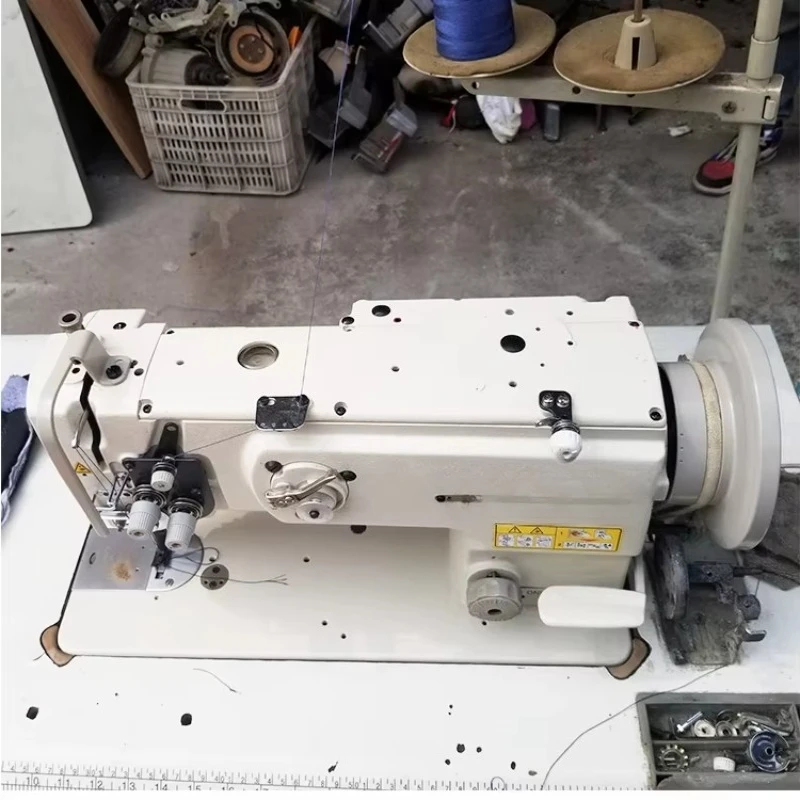 

Various Brand Industrial Sewing Machine Single Synchronous Model JUKIS 1541-Core Incl. Motor Engine Featuring Jack