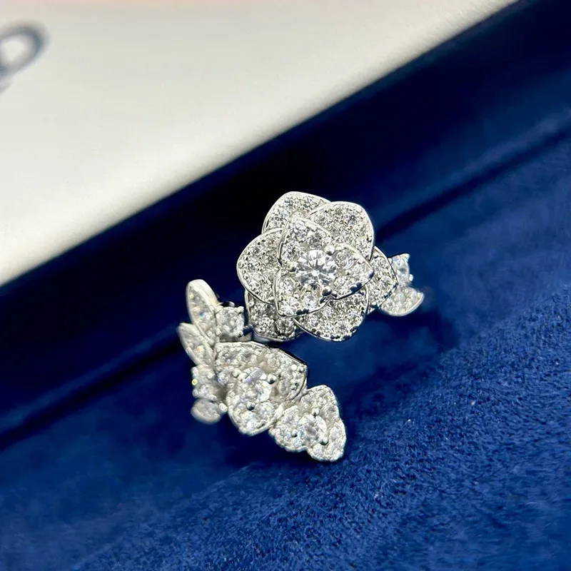 

ROBOTZ Sterling Silver Rings Wedding Flower Rose Design Party Fashion Engagement Lover Ring Jewelry Female Silver Open Ring