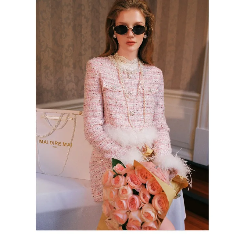 Retro small fragrant wind pearl round neck ostrich fur jacket high waist skirt women's winter suit temperament