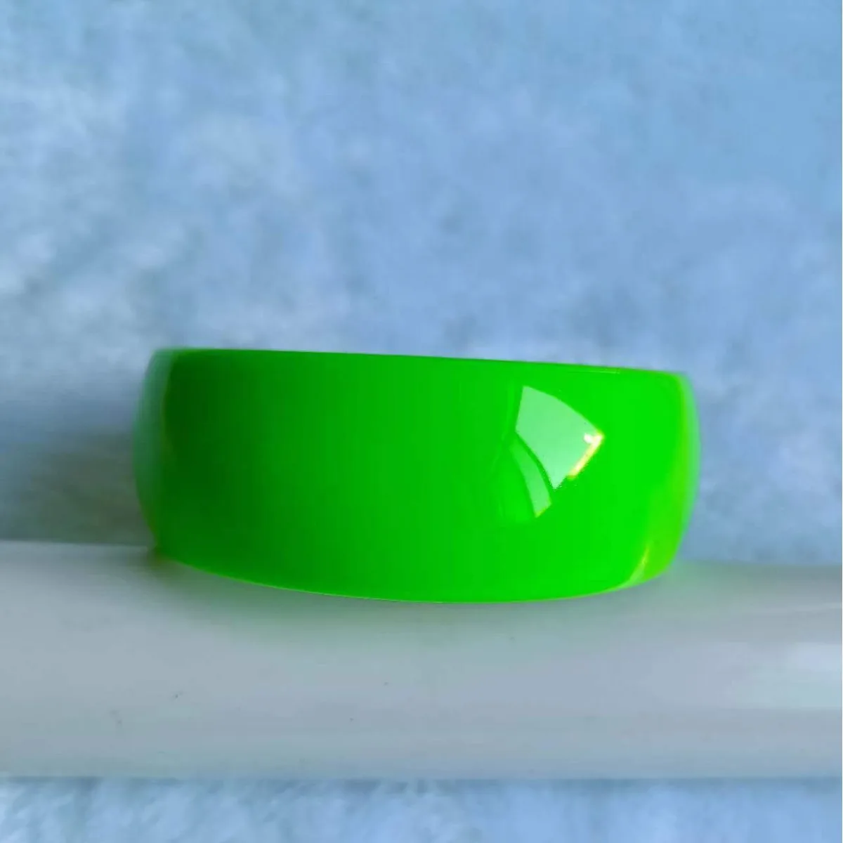 2.5CM Colorful Candy Acrylic Wide Face Bangle Bright Exaggerated Conspicuous Resin Bracelet Suitable Young Trend Daily People