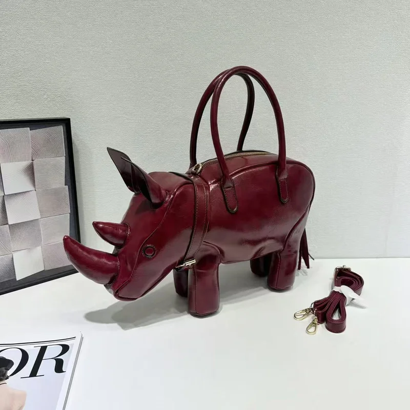

Vintage Wine Red Rhino Handbag Shiny Oil Wax PU Leather Three Dimensional Animal Design Shoulder Purse For Women Daily Casual