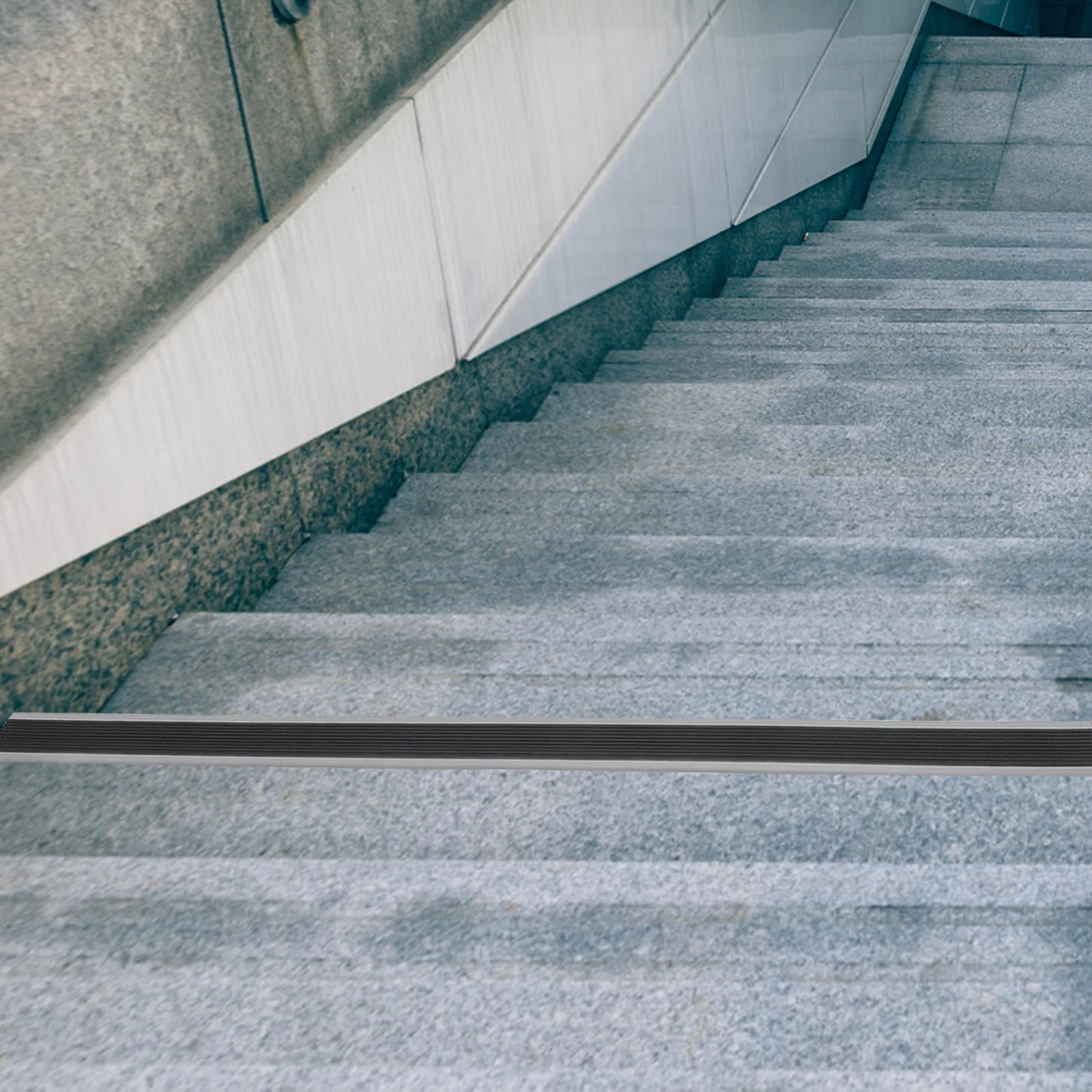 

Anti-Slip Stair Edges Protector Non-Slip Step Trim For Indoor Outdoor Stairs Floor Edging Strip Stair Nosing Vinyl Tread