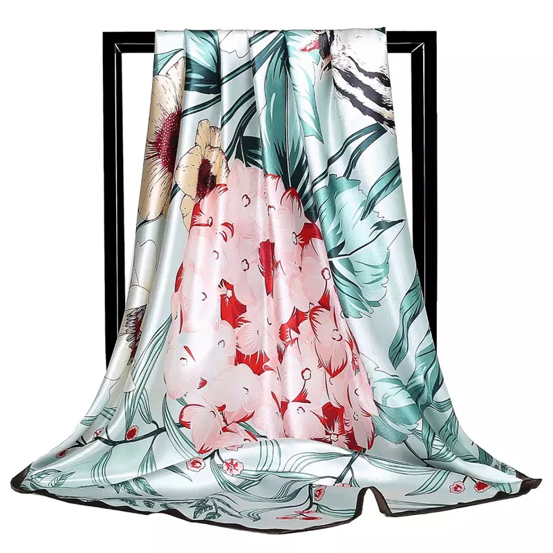 

Four Seasons 90X90CM Shawls Fashion Beach Sunscreen Silk Scarves Popular Print Square Bandannas 2022 Europe And America Kerchief