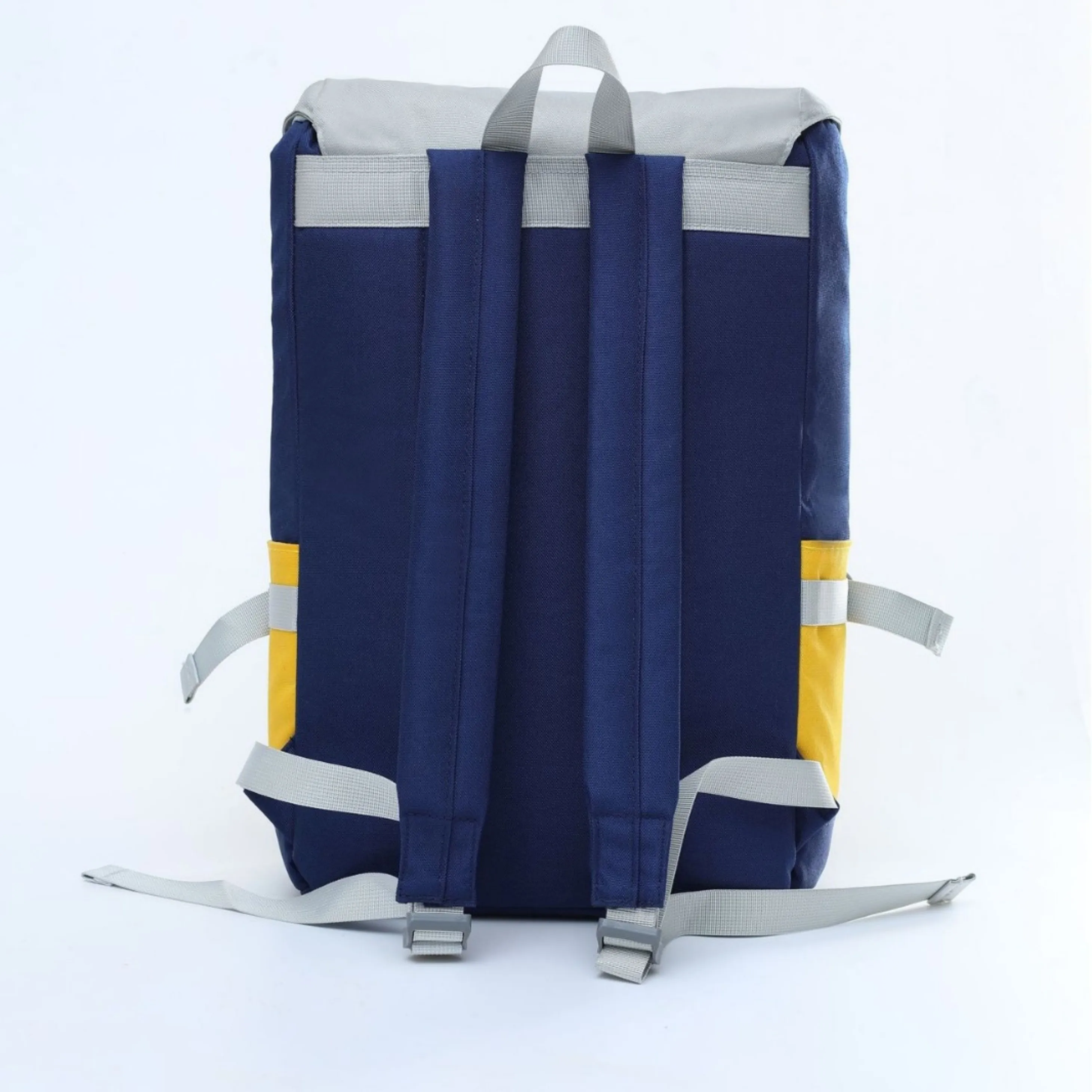 Mochila impermeável de tecido Oxford – alças ajustáveis, design de reforço triangular, interior espaçoso com bolsos laterais