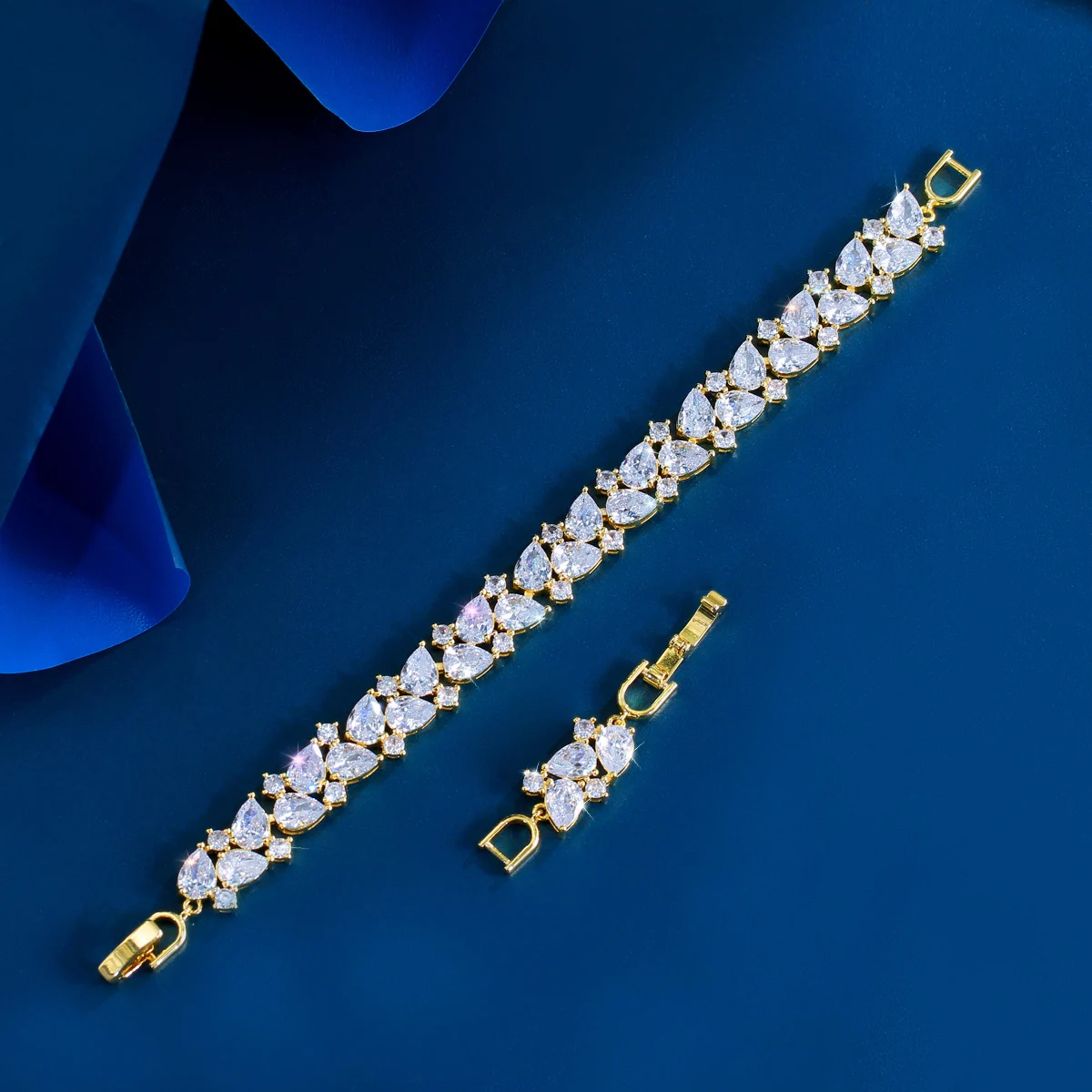 CWWZircons Glänzender Afrikanischer Zirkon Dubai Vergoldetes Verlobungs- und Hochzeits-Brautarmband Schmuckzubehör für Frauen Großhandel S0171 – Detail 4