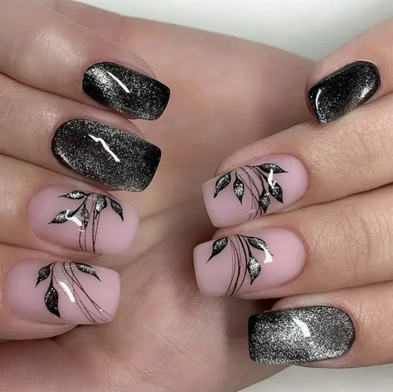 Fleurs noires plante paillettes Halo teinture français court Nail Art populaire faux ongles détachable fini faux ongles presse sur les ongles