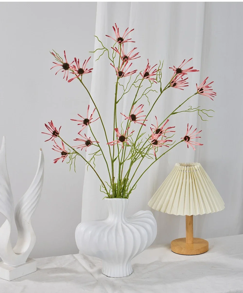 5 Stück Simulationsblumen aus Seide, kleine wilde Chrysanthemen, Hoteldekoration, künstliche Blumen, künstliche rote Chrysanthemen mit gewelltem Rand – Detail 8
