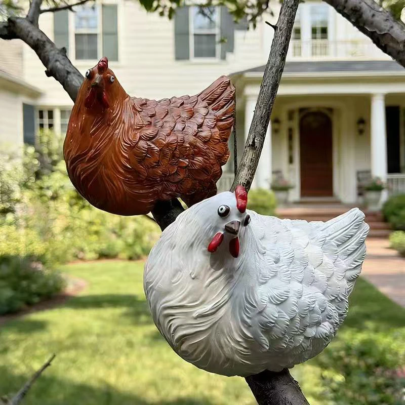 Rustic Farm Hen Resin Garden Statue 4 Colors Fence Tree Hanging Chicken Sculpture For Outdoor Yard Lawn Patio Decor Ornament