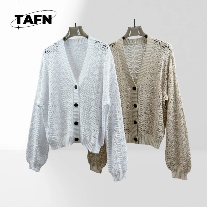 

Nice Cardigan High Street Simple Graceful Women's Premium Vintage Cashmere Cardigan – Soft and Stylish for 2025 AF2445