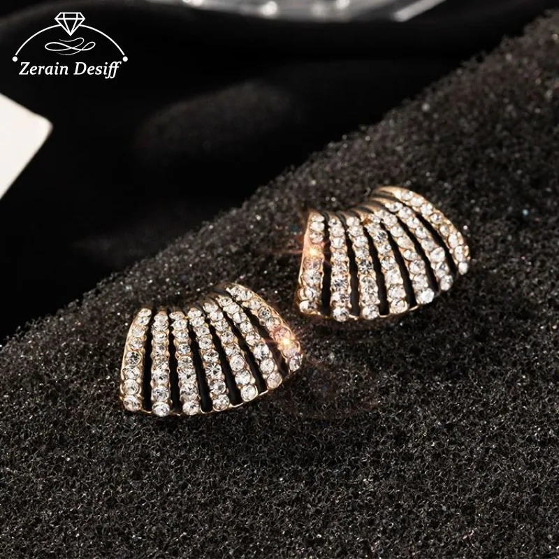 Premium New Anti-allergy Scallop Earrings French Sterling Silver Rhinestone Earrings Stud Accessories for Women