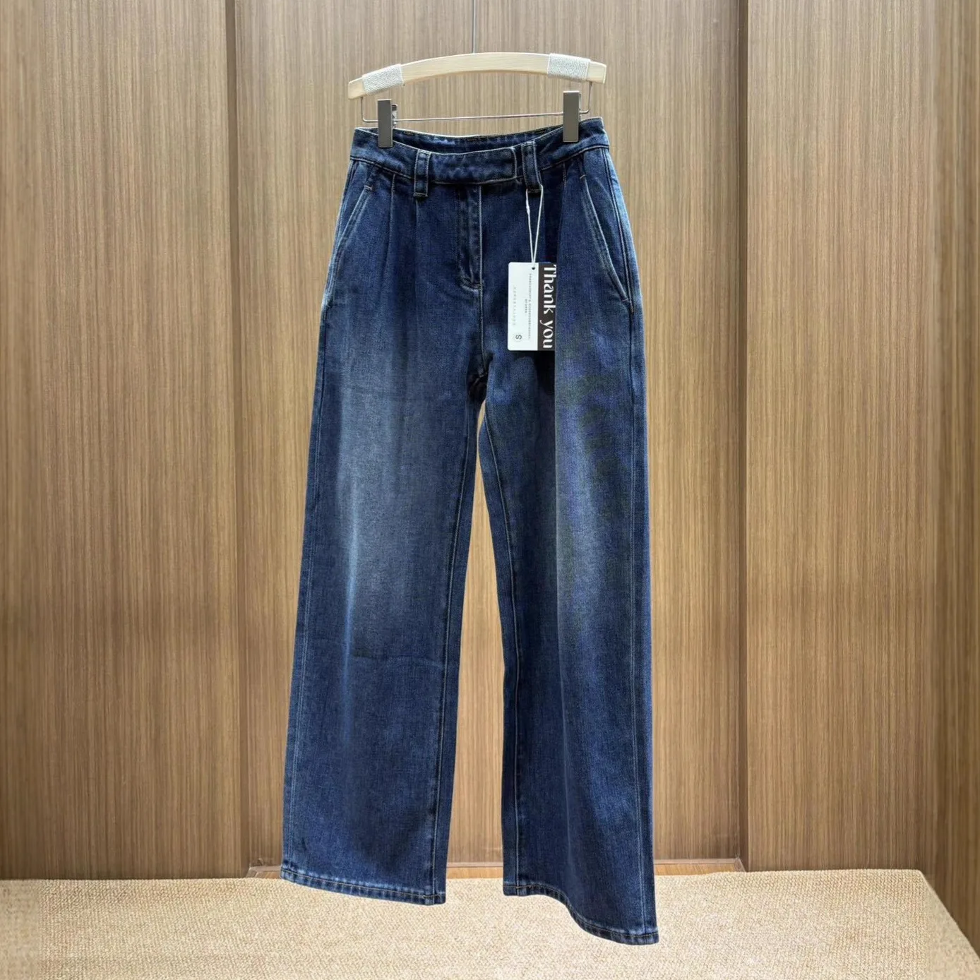 

New Autumn and Winter Double Pleated Loose and Elegant Straight Wide Leg Women's Washed Jeans