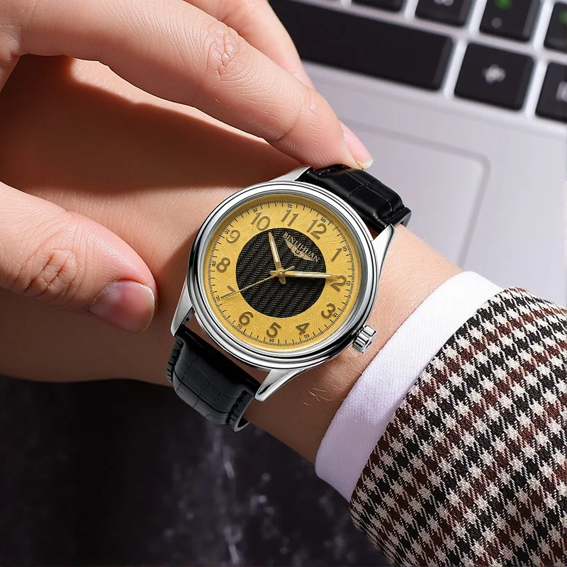 Men Quartz Wrist Watch Vintage Gold Dial Black Leather Strap Waterproof Business Casual Male Wristwatch