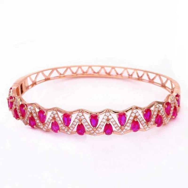 Inlaid Geometric Ruby Crystal Craft Jewelry Luxury Sweet Engagement Plated 14K Rose Gold Charm Bracelet for Women