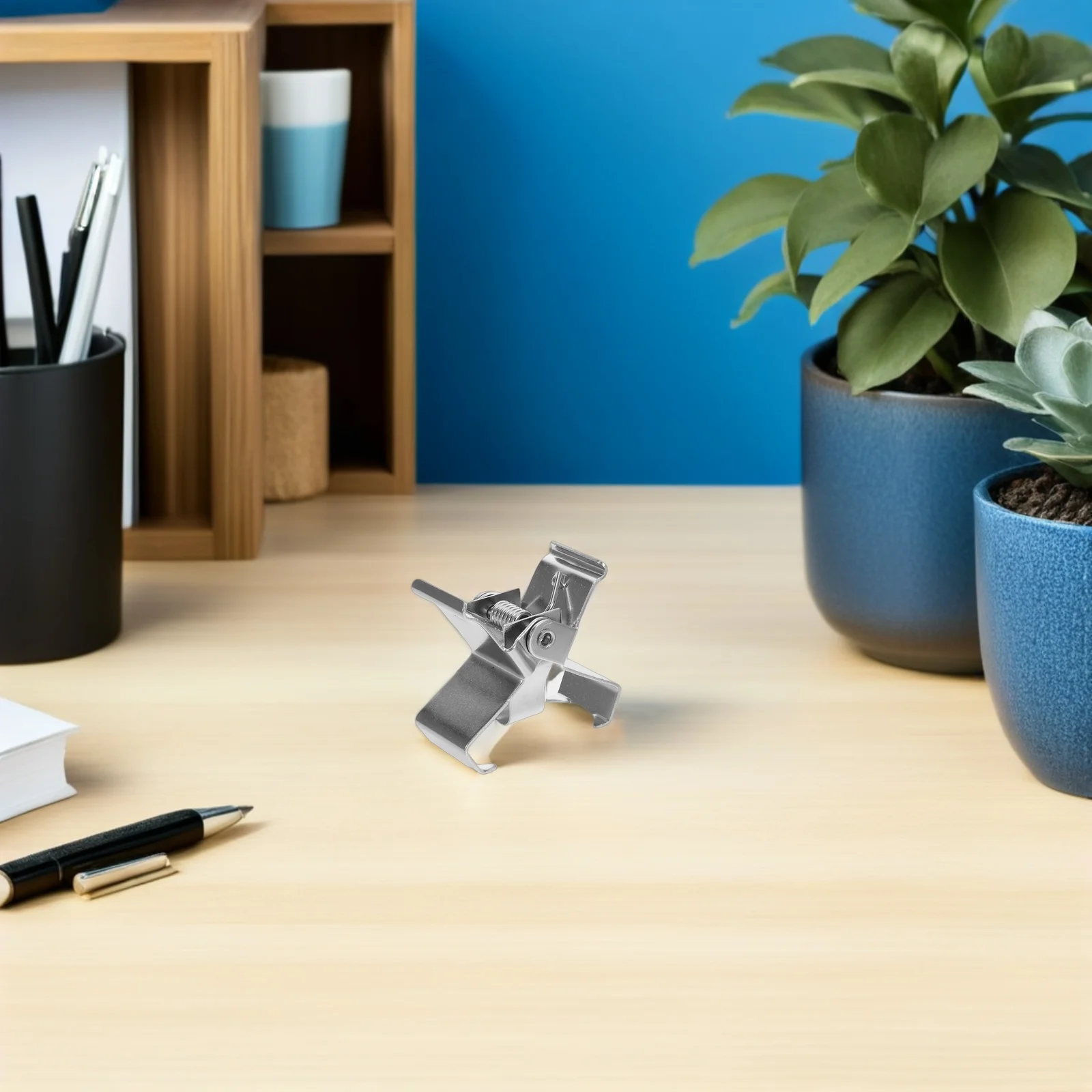 

4pcs Metal Wet Canvas Clips Oil Painting Frame Clamps For Watercolor Oil Art Durable Iron Frame Holders - Art Supplies Studio