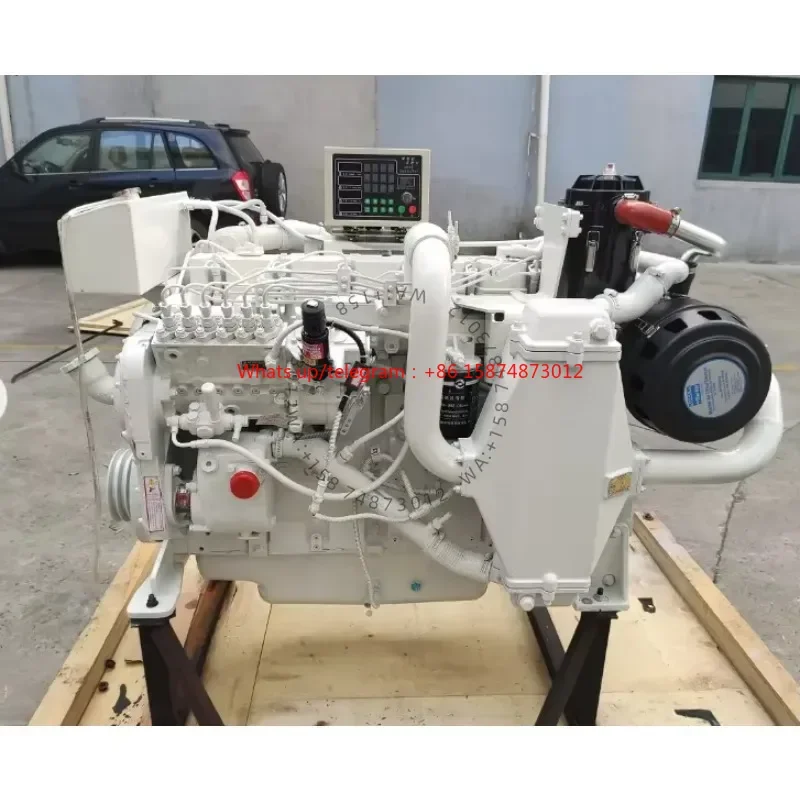 6 Cylinder 4 Stroke Water Cooled di esel 200hp 300hp 350hp 400hp 450hp 500hp 600hpBo at Engines for Mar ine Use