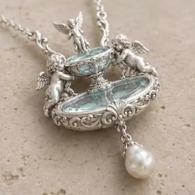 2027 Vintage Wishing‑Fountain Angel‑Embossed Pendant Necklace Ladies Artificial‑Pearl Women Retro Clavicle Chain Neck Jewelry