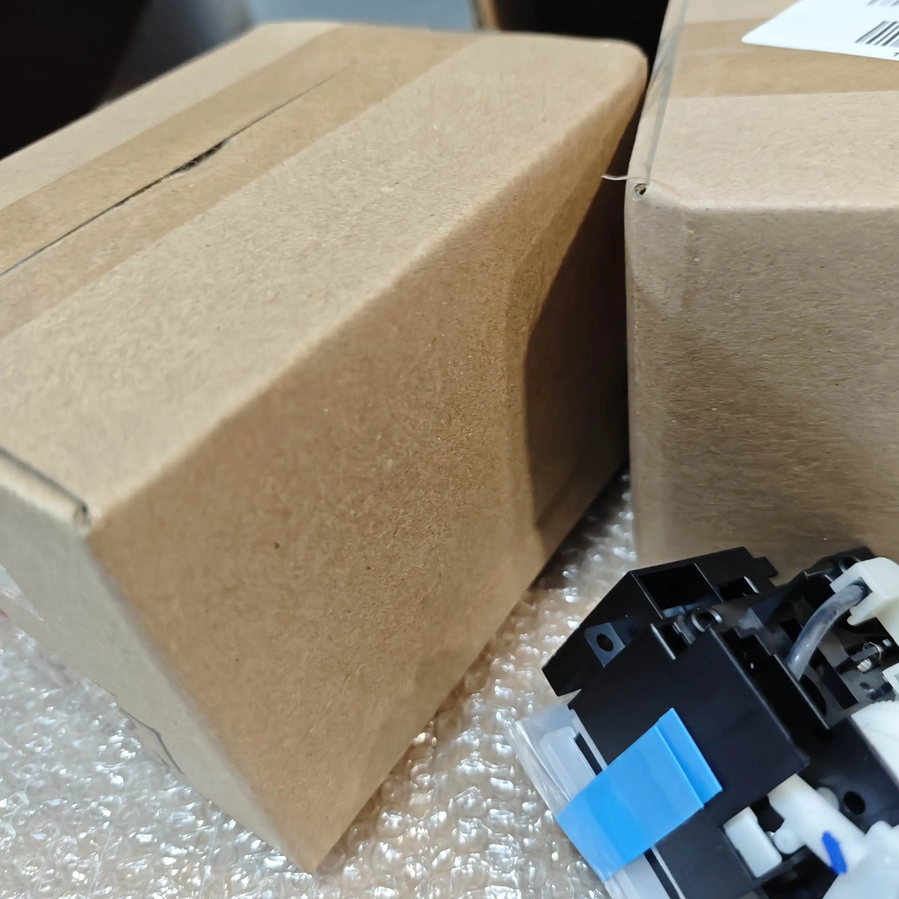 

Для Epson L18058 L8058 L8168 L8188 L18050 L8050 L8180 L8160 1880515 оригинальный новый системный насос чернил в сборе