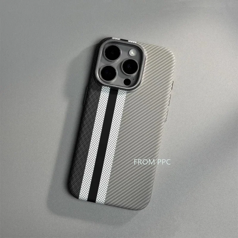 Funda de teléfono magnética de fibra de carbono 16 Funda para iPhone 15 14 Pro Max carga inalámbrica MagSafe Shell aleación anillo de cámara