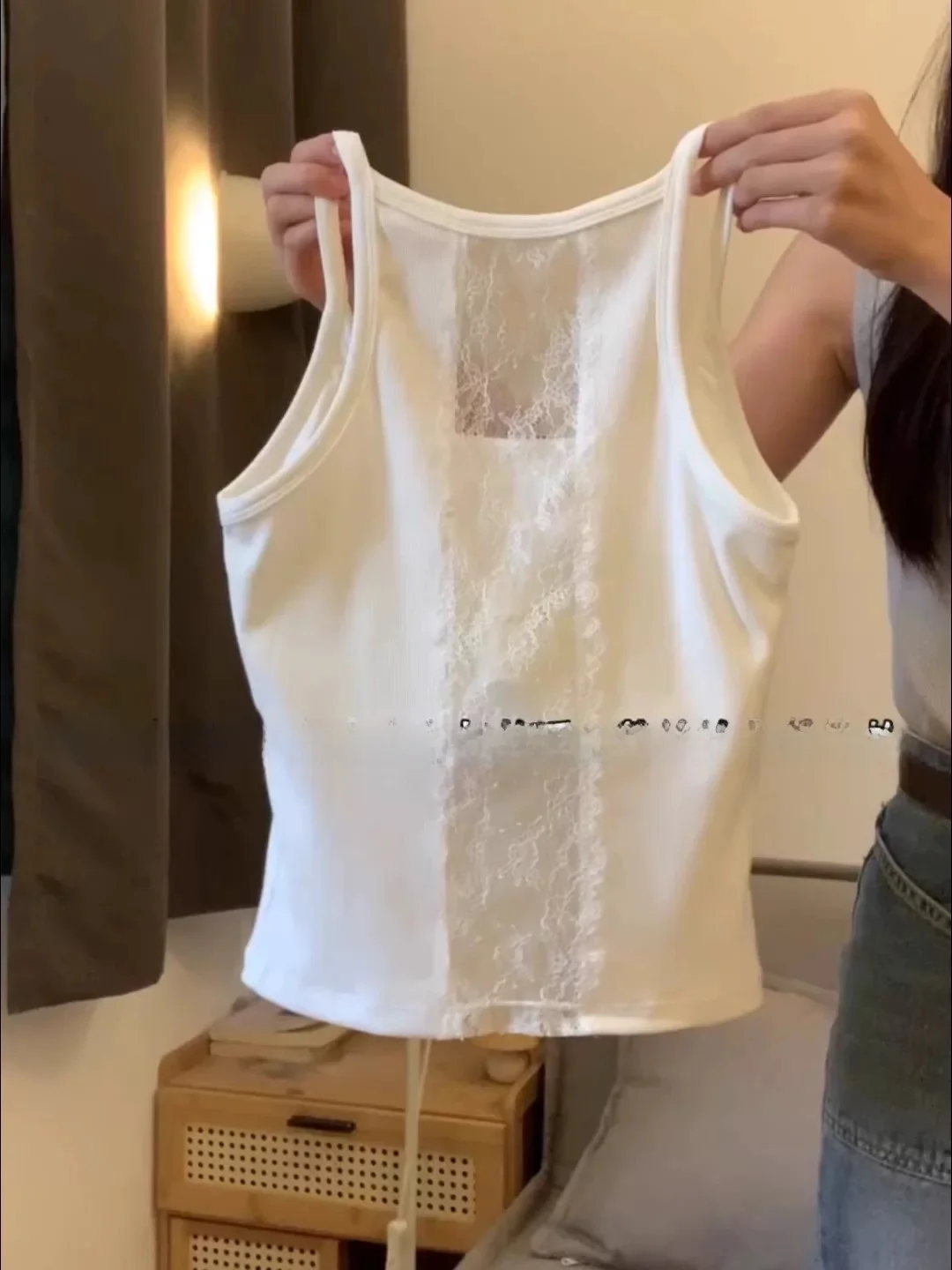 Lace Backless Crop Top Women's Built-in Bra Slim Fit Summer No Bra Vest Atmosphere Sense Innerwear Knitted round Neck Short S...
