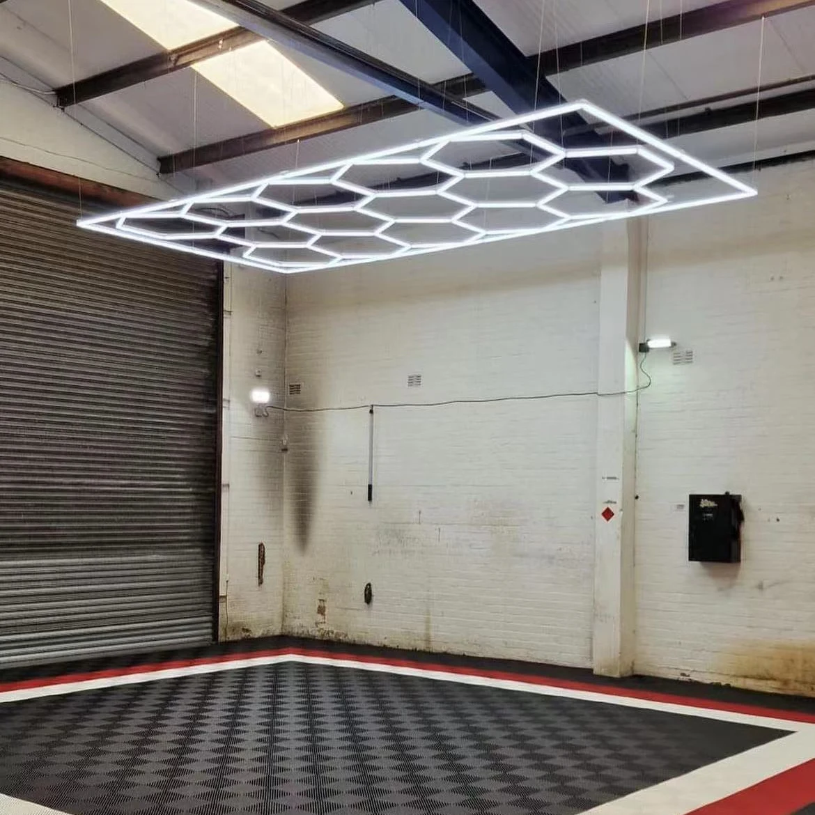 Customized DIY Hexagonal LED Light Hanging Honeycomb Ceiling Lamp for Car Showroom & Workshop Detailing Stylish Working Light
