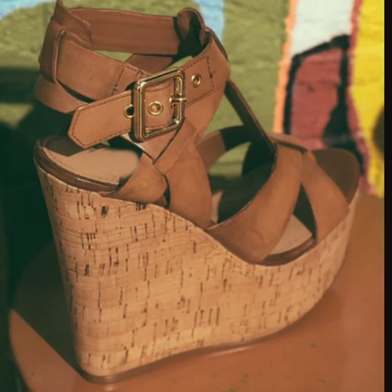 Black Wood Pattern Buckle Platform Sandals Wedge Heel Peep Toe Fashion Cool 2026 Summer Big Size Woman Shoes Zapatillas Mujer