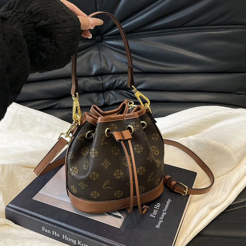 

Stylish Tote Bag for Women, Lesportsac Style Light Luxury Brand, Simple and Temperament Design