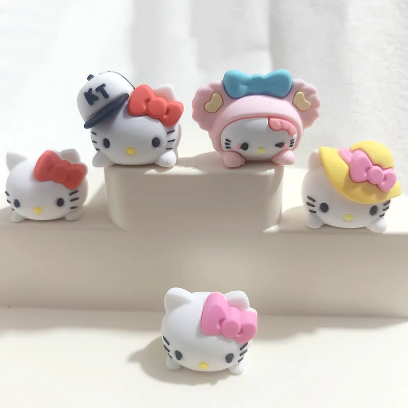 Anime Sanrio Mini Hello Kitty Car Accessories Kuromi Model Toy Car Interior Ornament Center Console Rearview Mirror Decoration