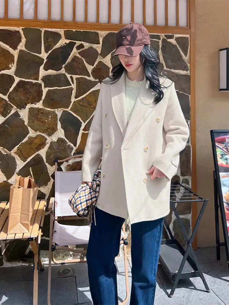 Office Lady Woolen Jackets 2024 Autumn And Winter Korean Version White Double-Breasted Tweed Shoulder Short Women's Wool Coats