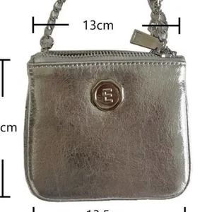 Koreaner Insty -Mini -Umhängetaschen für Frauen, PU Schwarz Silber Reißverschluss Cross Lod Bag, Lippenstift, Ausweis, Kreditkarte, Geldspeicherbeutel 6 Hauptverkäufe Schwarz und Silbertasche - №2