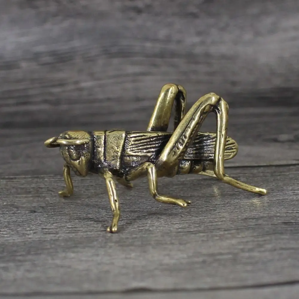 Soild Brass Cricket Figurines Miniatures Desktop Ornaments Tricky Spoof Insect Toy Retro Animal Small Statue Crafts Decorations