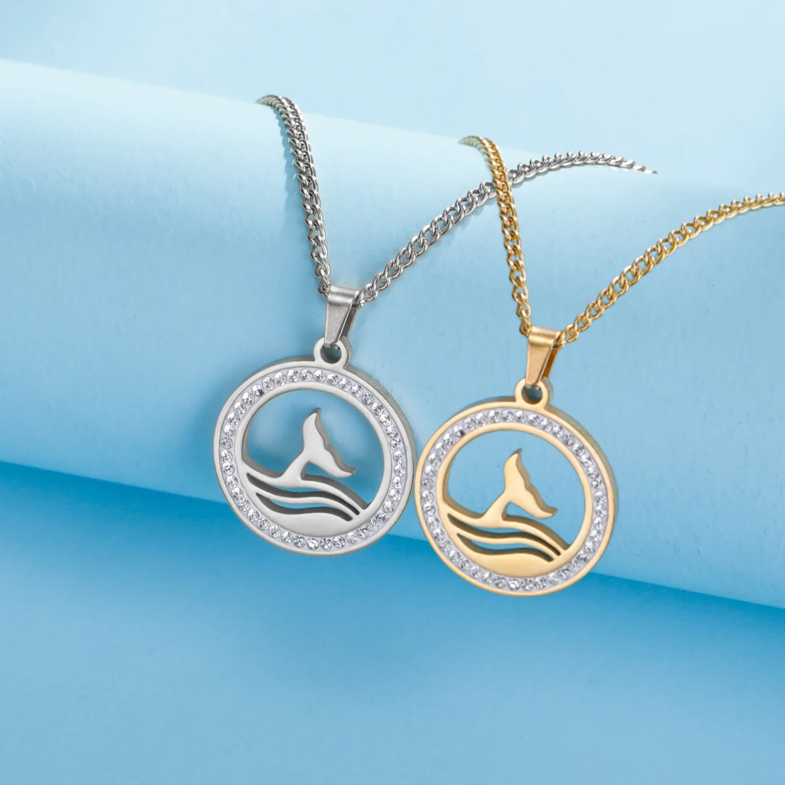 Skyrim Women Sea Whale Tail Necklace Clear Zircon Round Pendant Stainless Steel Neck Chain Fashion Jewelry Birthday Gift