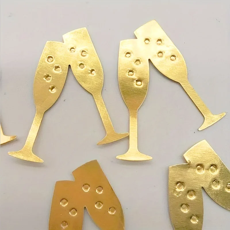 2026 새해 테이블 콘페티 금색 종이 샴페인 잔 콘페티 테이블 장식용 2026 새해 전야 파티 장식