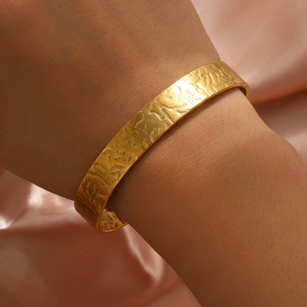 DOTIFI Stainless Steel Open Bracelet Men And Women New Fashion Wide Face Pleated Texture Bracelet Jewelry Party Creative Gifts