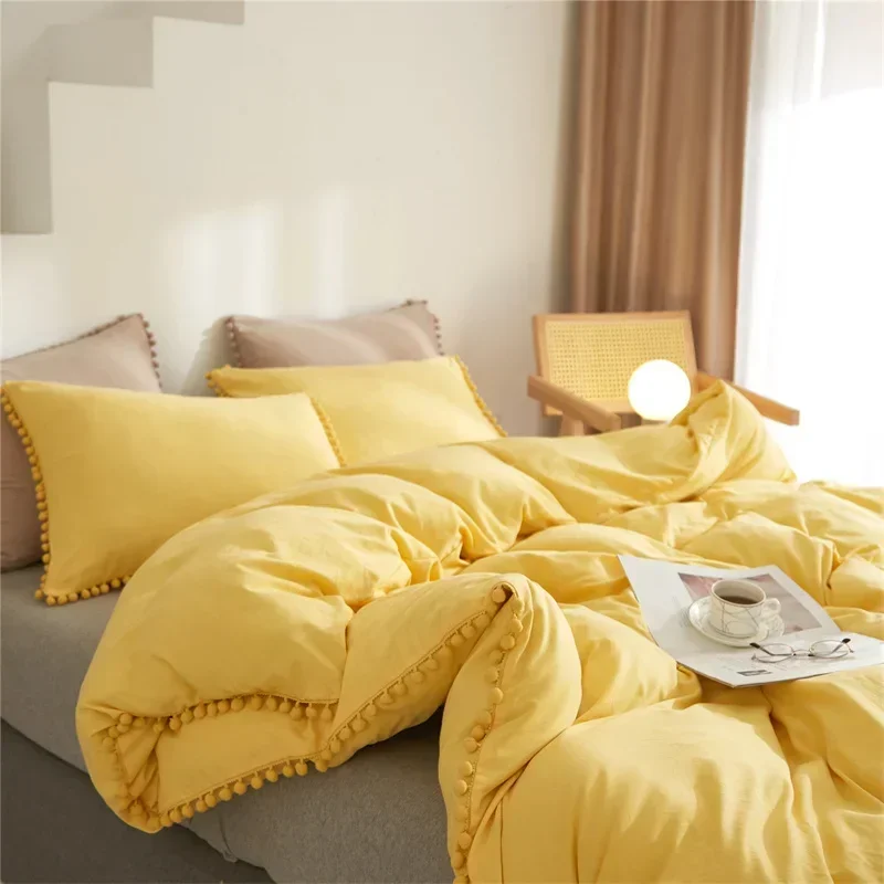 American Style Furball Tasseles Yellow Bedding Set Queen Home Hairball Tassel Bed Cover Sets Soft King Size Duvet Cover No Sheet